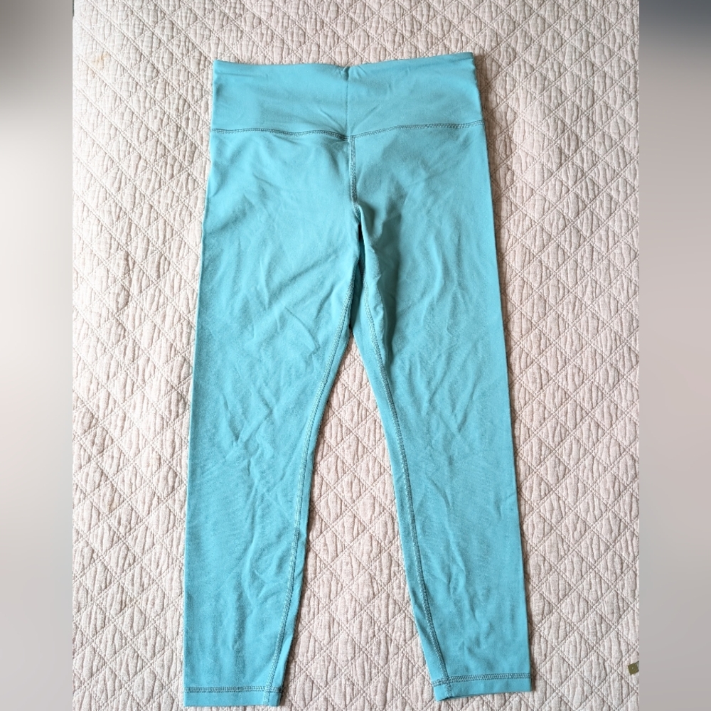 Athleta Cropped Leggings sz Medium worn once